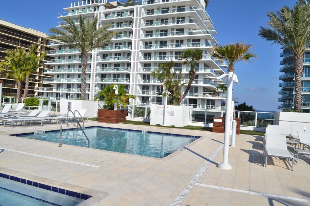 Grand Beach Hotel Surfside West Kültér fotó